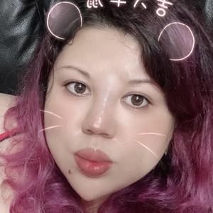 Meet your Posher, Jacqueline